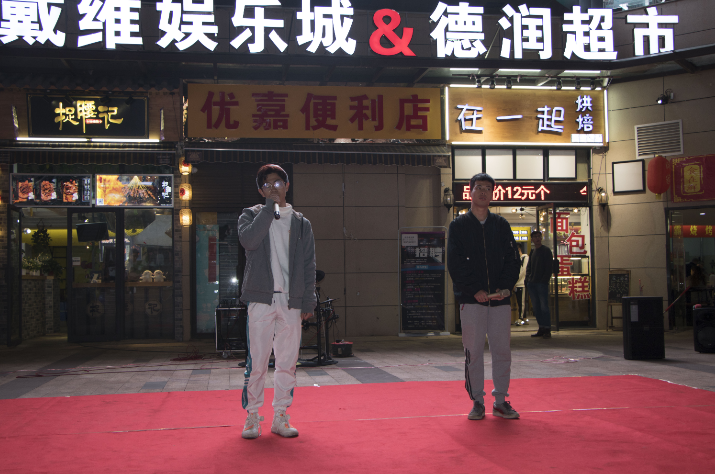 1540130675624863.png 图片2.png